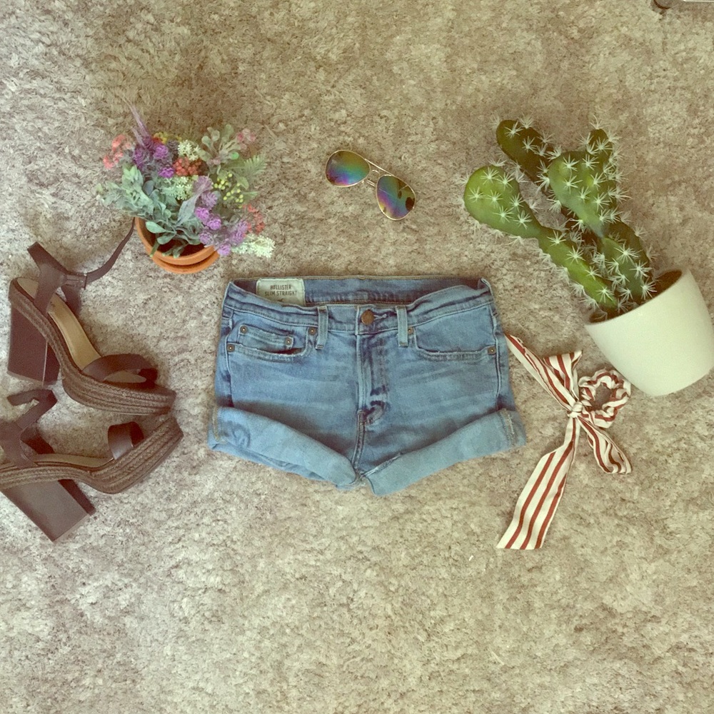 Hollister Jean Shorts